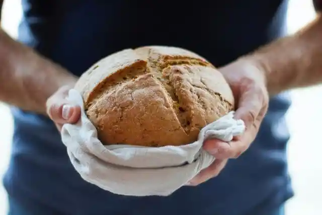 How To Bake Perfect Homemade Bread Without A Bread Maker Machine